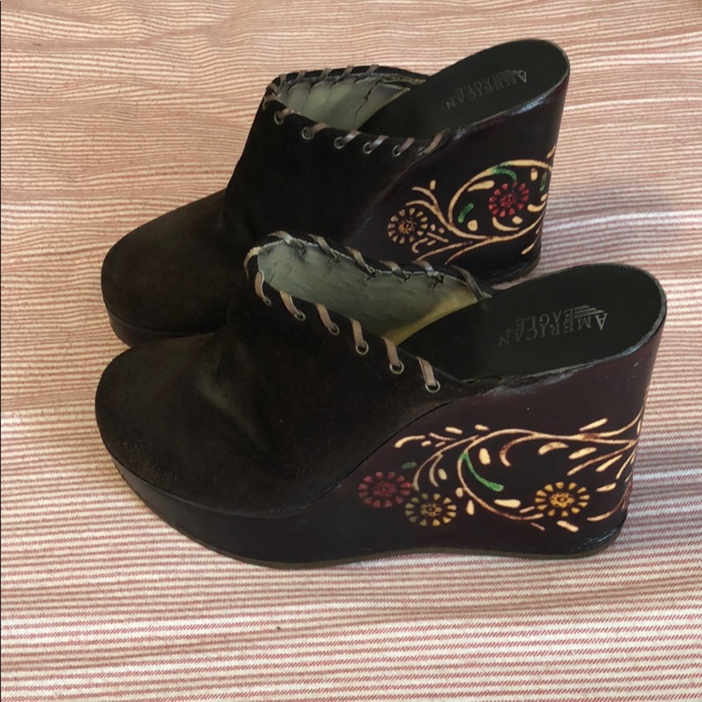 American Eagle wedges